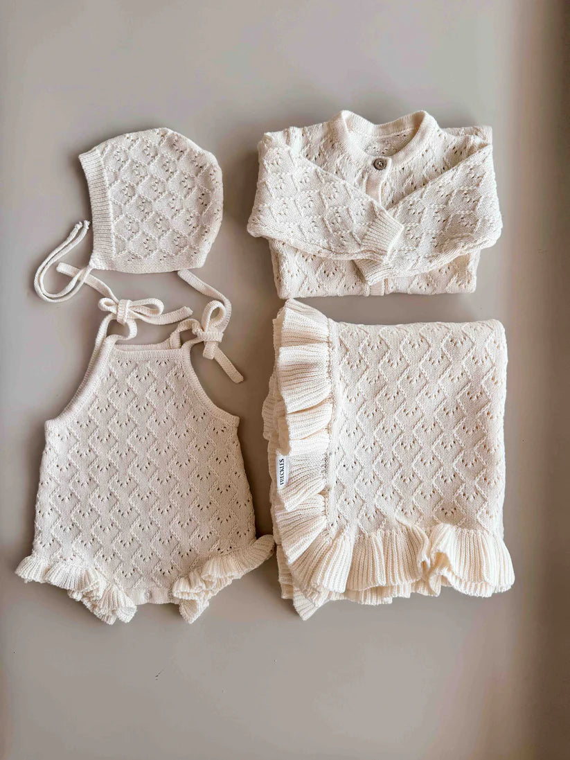 Mila Pointelle Frill Blanket