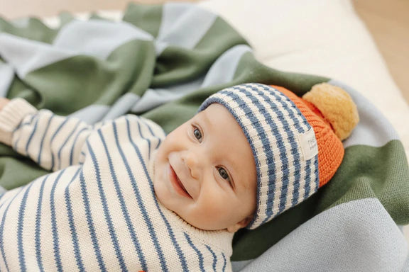 Chunky Colour Block Beanie - Navy Stripe
